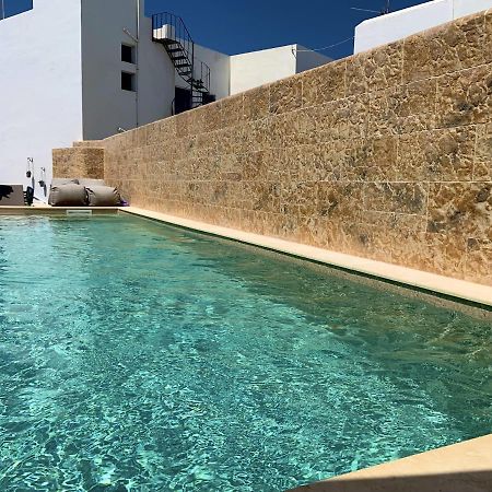 Christina Hotel, Adults Only, Heated Salt Water Pool Науса Екстер'єр фото