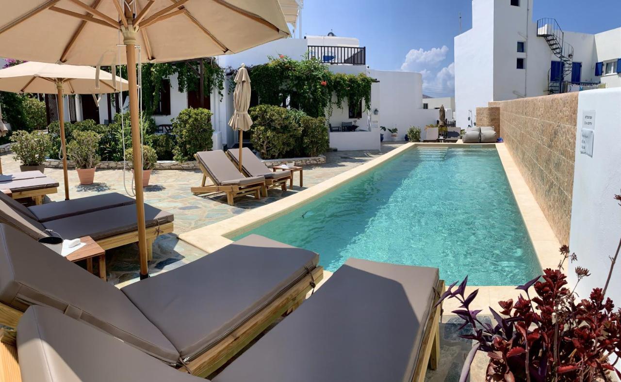 Christina Hotel, Adults Only, Heated Salt Water Pool Науса Екстер'єр фото
